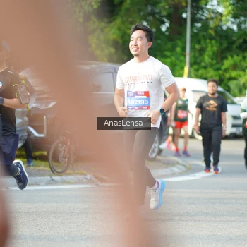 Runner Photo 3971553