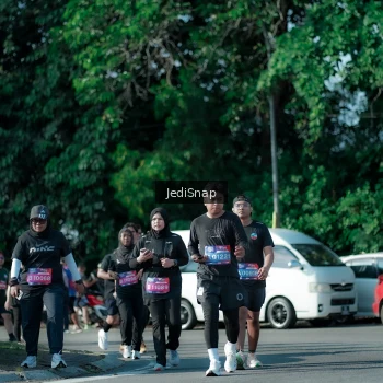 Runner Photo 3971558