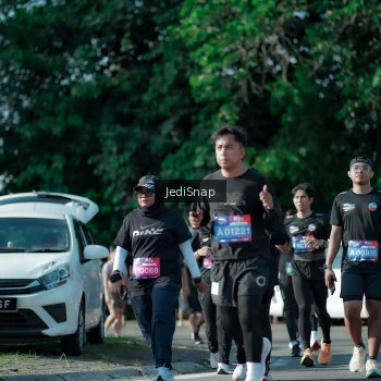 Runner Photo 3971559