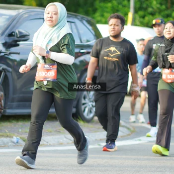 Runner Photo 3971560