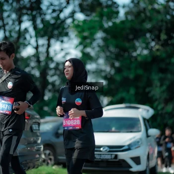 Runner Photo 3971564