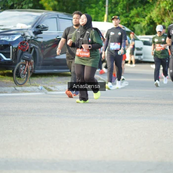 Runner Photo 3971565