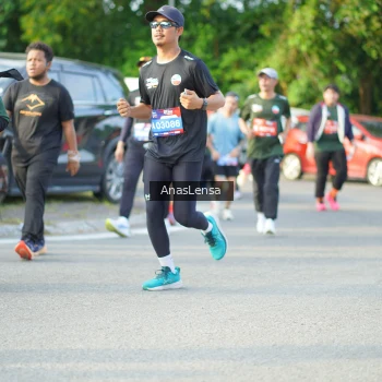 Runner Photo 3971568