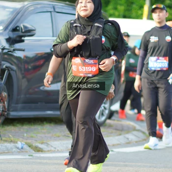 Runner Photo 3971577