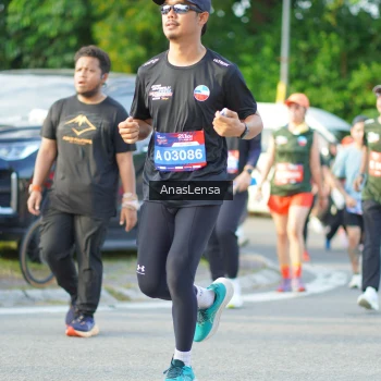 Runner Photo 3971579