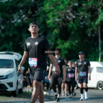 Runner Photo 3971582