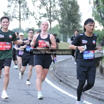 Runner Photo 3971624