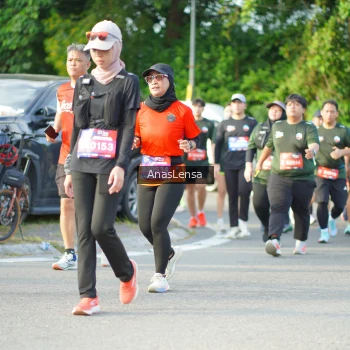 Runner Photo 3971700