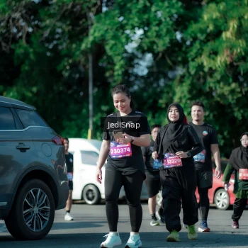 Runner Photo 3971716