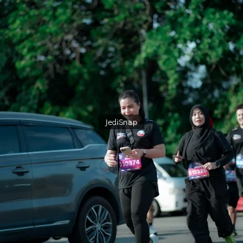 Runner Photo 3971729