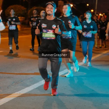 Runner Photo 3971736