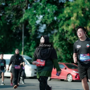 Runner Photo 3971744