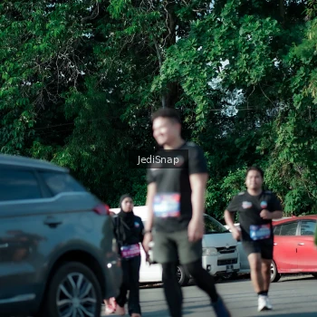 Runner Photo 3971749