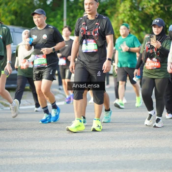 Runner Photo 3971779