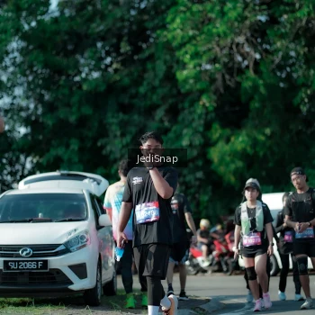Runner Photo 3971789