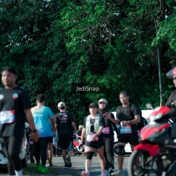 Runner Photo 3971812