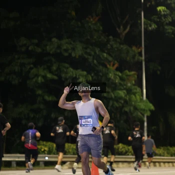 Runner Photo 3971860