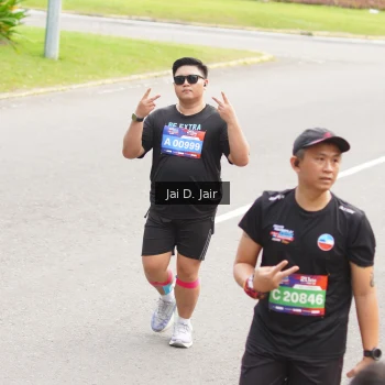 Runner Photo 3971876