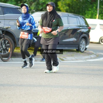 Runner Photo 3971930
