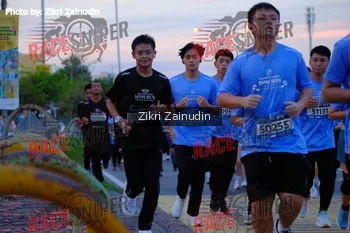 Runner Photo 397204