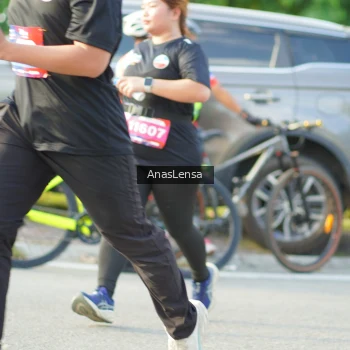 Runner Photo 3972135