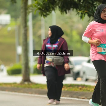 Runner Photo 3972321