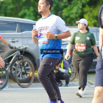 Runner Photo 3972330