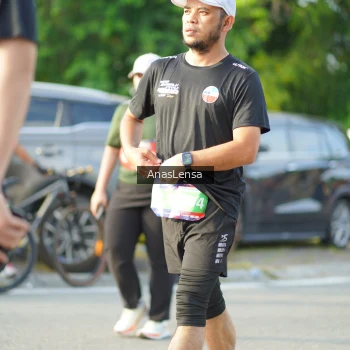 Runner Photo 3972331
