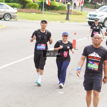 Runner Photo 3972372
