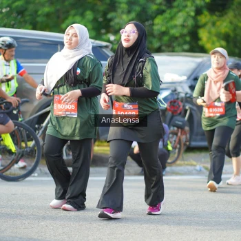 Runner Photo 3972384