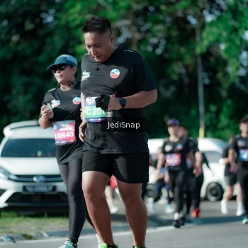 Runner Photo 3972410