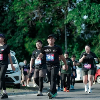 Runner Photo 3972471