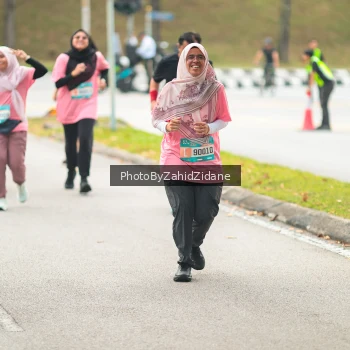 Runner Photo 3972500