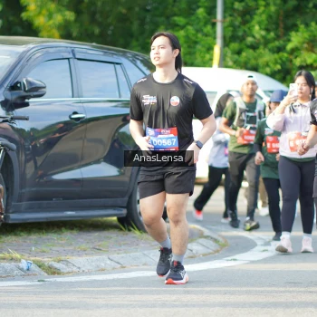 Runner Photo 3972548