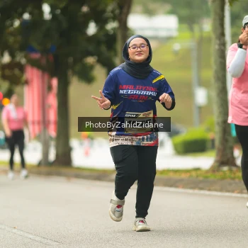 Runner Photo 3972557