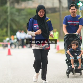 Runner Photo 3972612