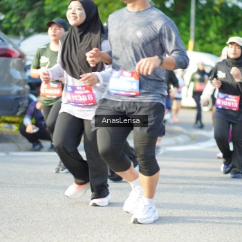 Runner Photo 3972654
