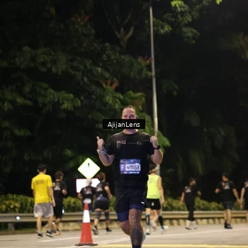 Runner Photo 3972716