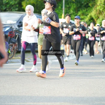 Runner Photo 3972731