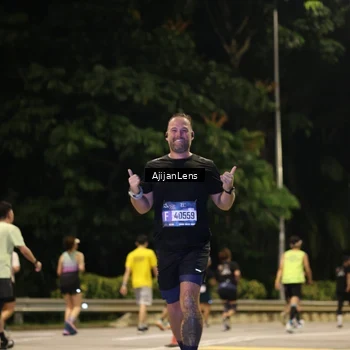 Runner Photo 3972749