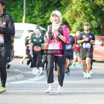 Runner Photo 3972796
