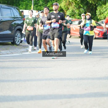 Runner Photo 3972807
