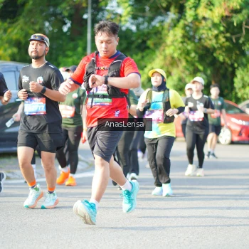 Runner Photo 3972816