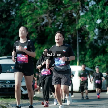 Runner Photo 3972840