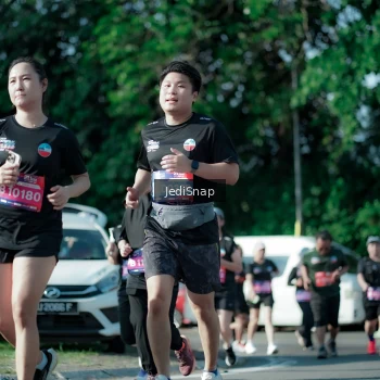 Runner Photo 3972882