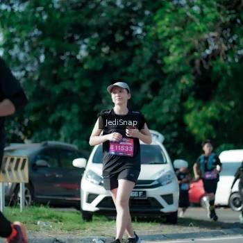 Runner Photo 3972950