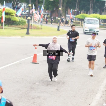 Runner Photo 3972971