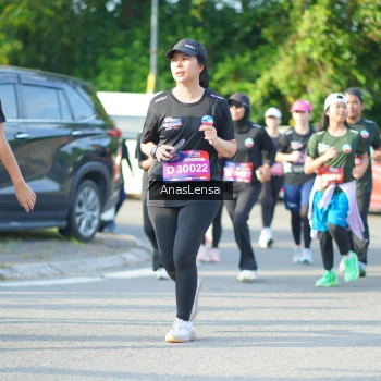 Runner Photo 3972975