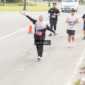 Runner Photo 3973027