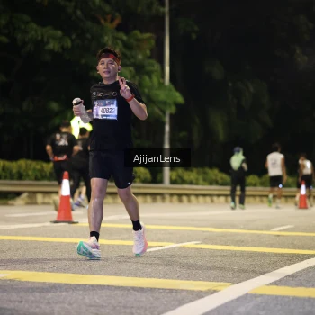 Runner Photo 3973056